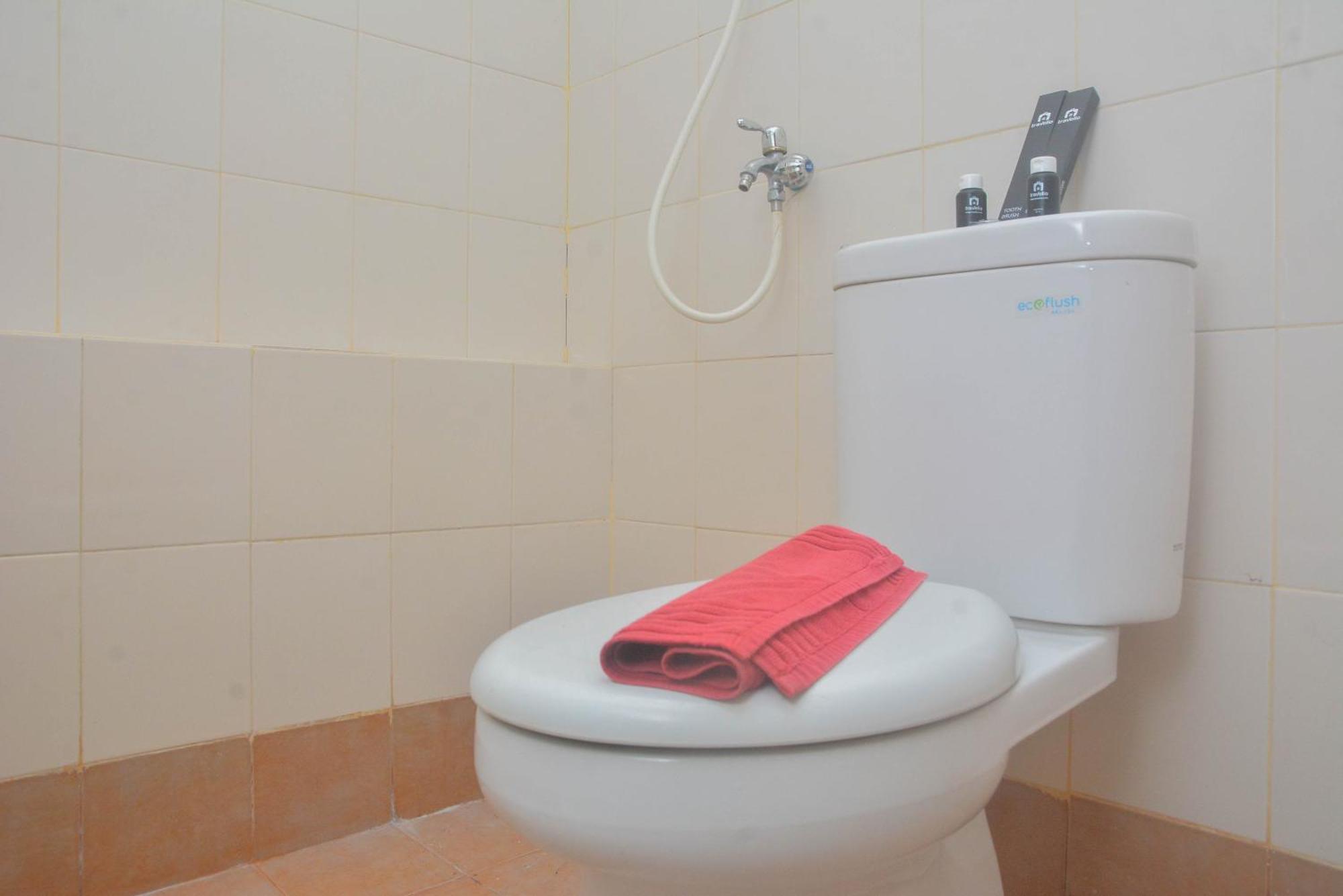 Strategic And Minimalist 2br At Bassura By Travelio Pangsapuri